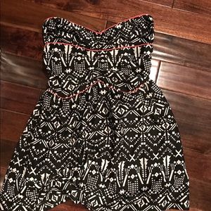 Mini strapless dress